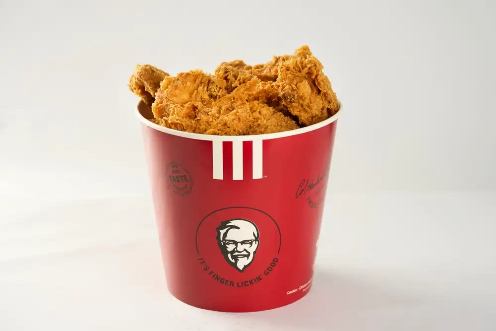 12 pcs kfc bucket (d)