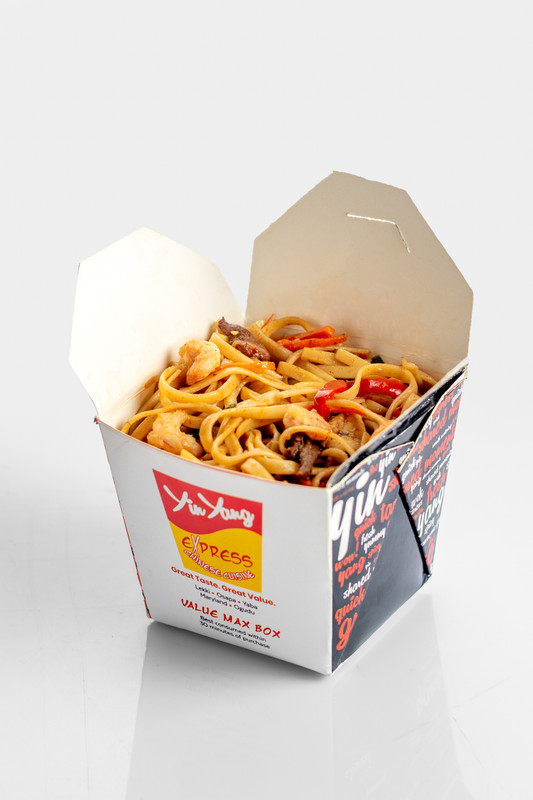 Chow mein noodles (chicken & beef)