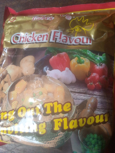 Tasty chicken flavor 320g